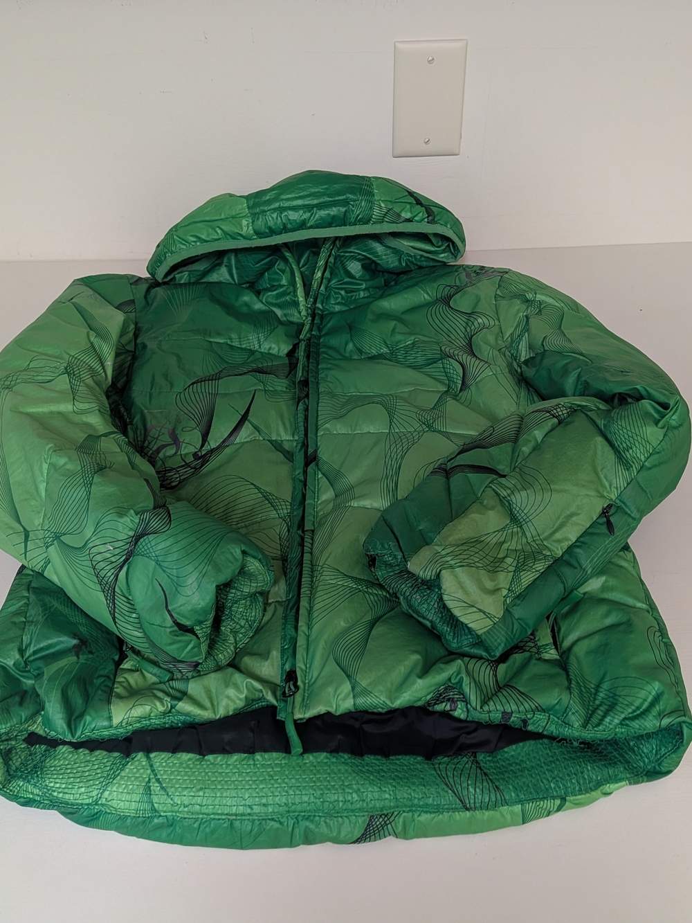 Volkl Hooded Green Puffer Jacket
